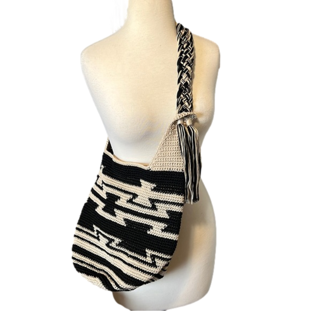 Black and Cream Woven Shoulder Bag